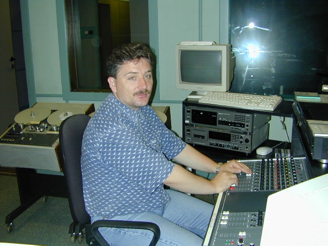 Jacek Bukianiec - realizator. Fot. Bogusław Lis [Radio Szczecin] Lata 90.