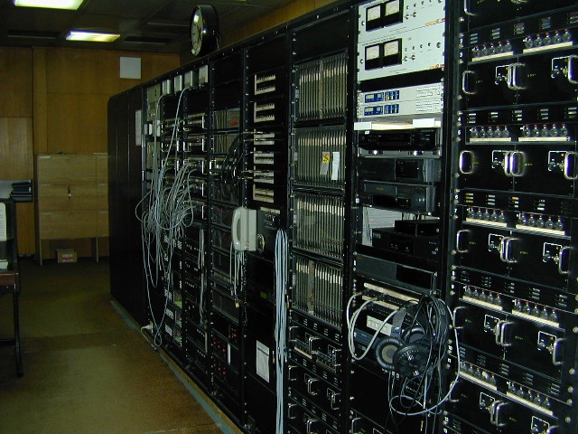 Rozdzielnia - stojaki. Fot. Bogusław Lis [Radio Szczecin] Pierwsza dekada XXI wieku