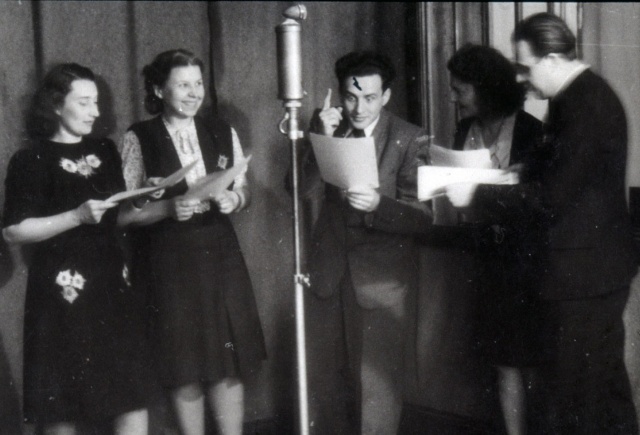 Uwaga, program! W tym czasie audycje toczyły się tylko na żywo Lata 40. i 50.