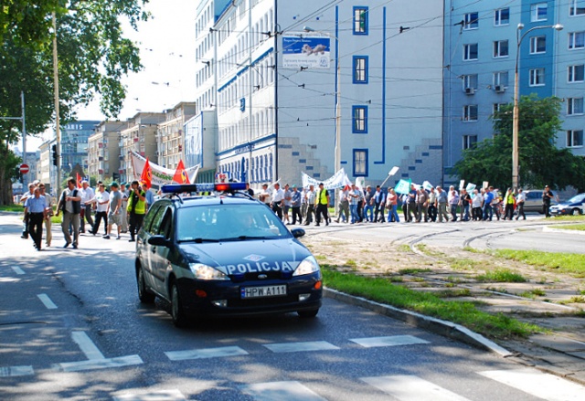 Protest Rolnikow Indywidualnych w Szczecinie - fot. Lukasz Szelemej 13.JPG 