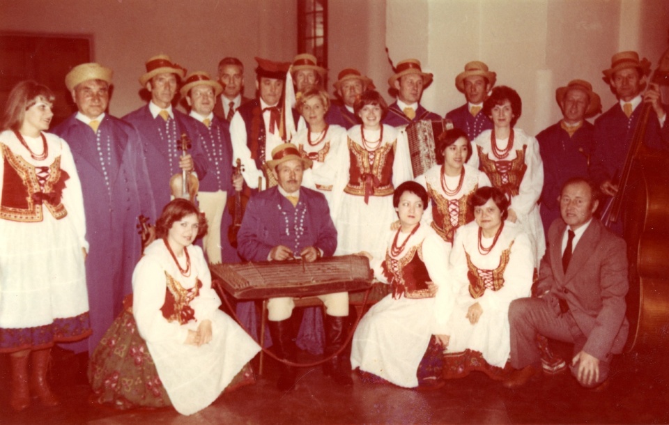 Zespół Złoty Kłos z Goleniowa; fot. Bolechowskie Archiwum Cyfrowe, zbioryspoleczne.pl