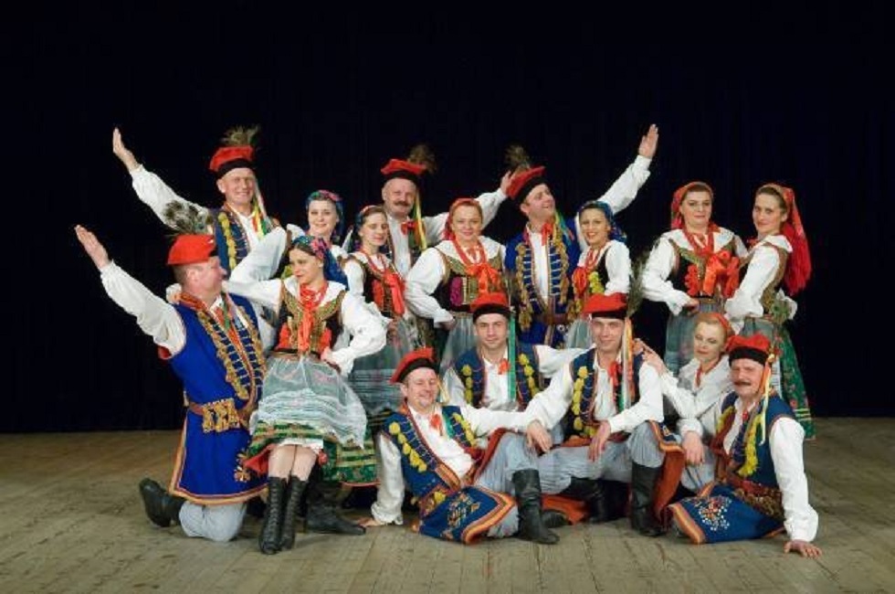 NA SZCZECIŃSKIEJ ZIEMI: Audycja informacyjna skierowana do mieszkańców wsi i małych miasteczek. Nasi dziennikarze pokazują życie społeczne