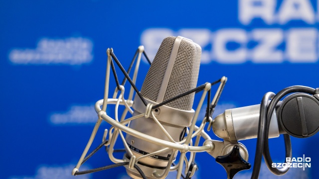 Płaskorzeźby z cyklu Morska Kronika Szczecina, które są na Bulwarze Piastowskim, powinny zostać bardziej wyeksponowane i objęte ochroną konserwatora zabytków - twierdzi szczeciński radny PiS Marek Duklanowski.