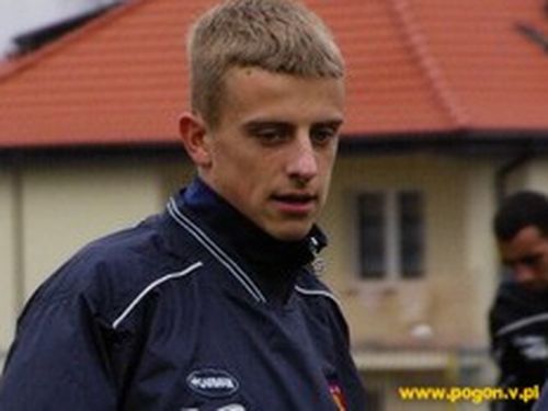 W Polsce i Ukrainie odbędą się Mistrzostwa Europy w piłce nożnej w 2012 roku. Z organizacji EURO 2012 cieszą się kibice oraz młodzi piłkarze, którzy... 