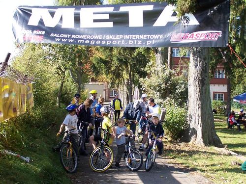 W Szczecinie rozpocznie się dziś pierwsza edycja maratonu rowerowego MTB o puchar Gryfa Pomorskiego. Jest to impreza przygotowana dla amatorów kolarstwa górskiego... 