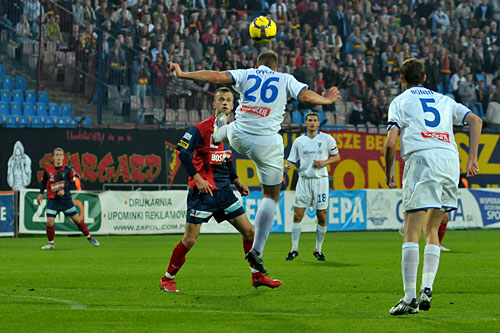 Pogoń Szczecin przegrała na własnym boisku z Górnikiem Zabrze 0:2 w meczu o mistrzostwo I ligi.