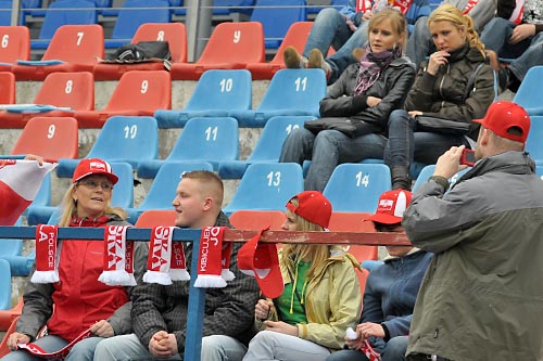 Kibice będą mogli kupować bilety w wolnej sprzedaży na mecz piłkarskiej reprezentacji Polski z Kamerunem, który 11 sierpnia odbędzie się w Szczecinie.
