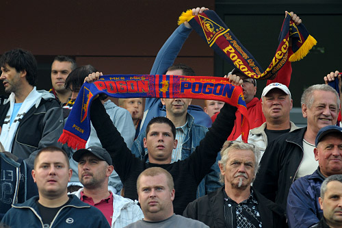 Derby województwa zachodniopomorskiego będą wydarzeniem 3. kolejki rozgrywek I ligi piłki nożnej. W Świnoujściu Flota zmierzy się dziś z Pogonią Szczecin.