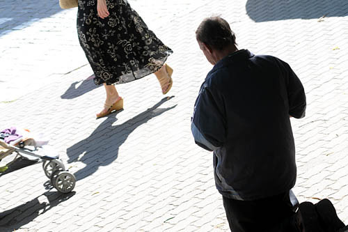 Posłowie debatowali w Sejmie nad informacją rządu nt. drastycznego ograniczenia w budżecie na rok 2011 środków na aktywne formy przeciwdziałania bezrobociu. O tę informacje wnioskował klub poselski PiS.