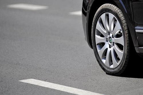 Ceny paliw, mimo wygaśnięcia ulg dla biopaliw nie zmieniły - wynika z informacji łódzkiego biura maklerskiego Refleks, które obserwuje rynek paliwowy.