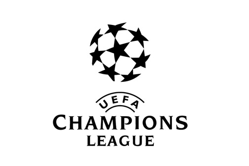 Piłkarze FC Barcelona dolecieli w nocy do Londynu, gdzie rozegrają w sobotę finał Ligi Mistrzów z Manchesterem United. Wylecieli dwa dni przed wyznaczoną wcześniej datą, bo obawiali się, że chmura pyłu wulkanicznego z Islandii zablokuje połączenia lotnicze w Wielkiej Brytanii.