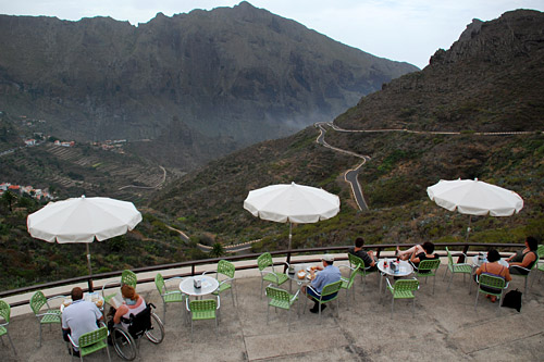 O 80 procent wzrosła w ciągu dwóch ostatnich lat liczba zadłużonych biur podróży i agencji turystycznych notowanych w Krajowym Rejestrze Długów. O ile w lipcu 2009 roku było ich 92, to w maju 2011 roku już 166. Wzrosło też ich łączne zadłużenie z 1,34 mln zł do 2,17 mln zł.