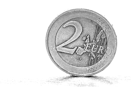 Rozmowy liderów Niemiec i Francji w sprawie ratowania przed kryzysem strefy euro nie przyniosły większych rezultatów. Na europejskich giełdach sytuacja znów jest niepewna.