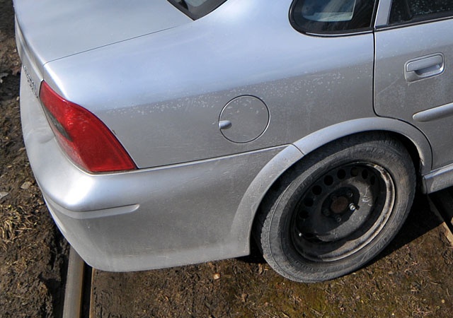 Nawet o 5 procent mogą podrożeć części samochodowe. Jeśli rząd przyjmie ustawę porządkującą przepisy o wprowadzaniu na rynek samochodów i części, na polskim rynku nie będzie tak zwanych zamienników. Nawet pojedyncza część wprowadzana do obrotu w naszym kraju będzie musiała posiadać homologację.