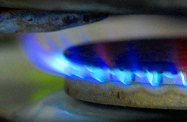 Łatwiejszy dostęp do polskiego rynku gazu ziemnego z zachowaniem bezpieczeństwa dostaw dla odbiorców przewiduje projekt nowelizacji ustawy o zapasach ropy naftowej, który przyjął rząd.