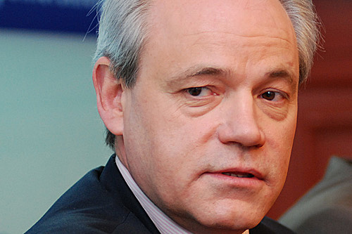 Mamy dwa razy więcej inwestycji zagranicznych, niż wynosi średnia europejska chwalił polską gospodarkę Adam Szejnfeld, przewodniczący sejmowej Komisji Skarbu, który był gościem wczorajszego 8. Forum Samorządowego w Szczecinie.