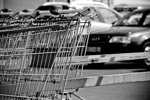 Za dwa miesiące sieć otworzy swój dwutysięczny sklep oraz nowoczesne centrum dystrybucyjne - informuje portal newseria.pl.