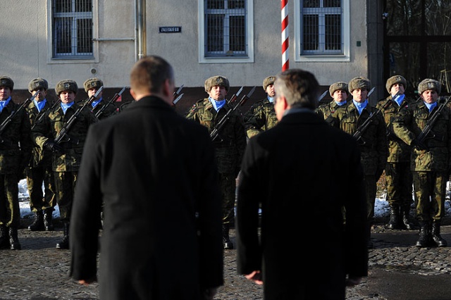 Spotkanie z ministrem obrony Niemiec - fot. Łukasz Szełemej [PR Szczecin] MON nie chce spłacić zadłużenia szpitala wojskowego [WIDEO, ZDJĘCIA]