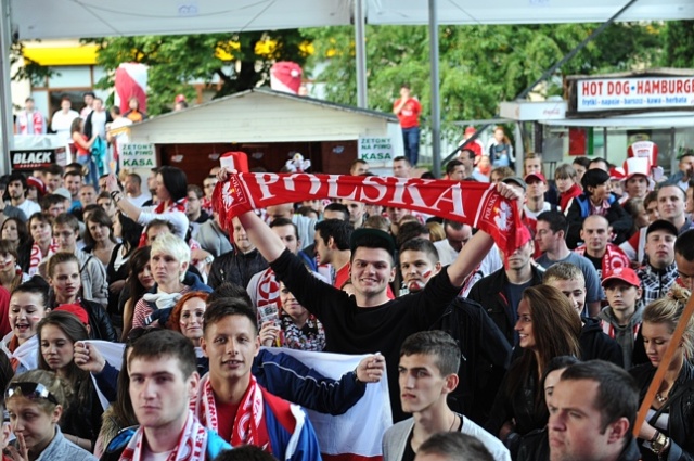Fot. Łukasz Szełemej [PR Szczecin] Polska remisuje z Rosją. Szczecinianie nie zawiedli [DUŻO ZDJĘĆ]