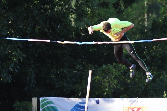 Złoci medaliści igrzysk olimpijskich oraz mistrzowie świata i Europy w lekkiej atletyce wystąpią w sobotę w Szczecinie. Na stadionie przy ul. Litewskiej rusza 58. Memoriał Janusza Kusocińskiego. Gwiazdy królowej sportu zmierzą się w 17. konkurencjach. Fot 17 konkurencji i gwiazdy sportu. Rusza Memoriał [ZDJĘCIA]