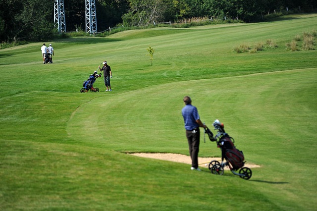 Przygotowania do Word Golfers Championship Poland. Fot. Łukasz Szełemej [PR Szczecin] Golfowe szaleństwo w Binowie. Zagrają gwiazdy [ZDJĘCIA]