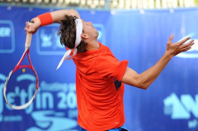 Jerzy Janowicz pokonał Ukraińca Artema Smirnowa 6:3, 6:1. Fot. Łukasz Szełemej [PR Szczecin] Polak w ćwierćfinale Pekao Szczecin Open! [ZDJĘCIA]