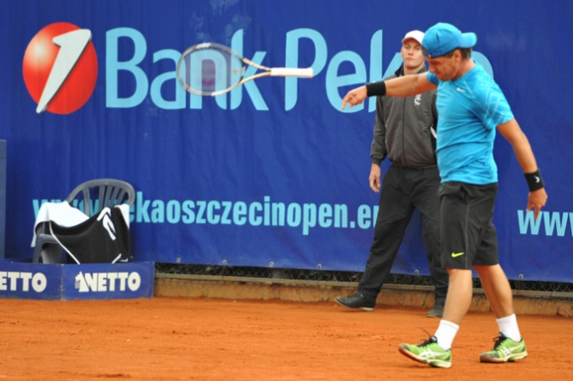 Hiszpan Inigo Cervantes w drugim półfinale wygrał z Ukraińscem Ivanem Sergeyewem 7:5, 6:3. Fot. Łukasz Szełemej [PR Szczecin] Rumuńsko-hiszpański finał Pekao Szczecin Open [ZDJĘCIA]