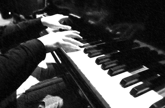 Pianistka Joanna Gajda, mająca na swoim koncie współpracę m.in. z Billy Harperem oraz czołowy polski perkusista jazzowy - Marcin Jahr wystąpią w studio koncertowym Radia Szczecin w ramach Festiwalu Zmagania Jazzowe.