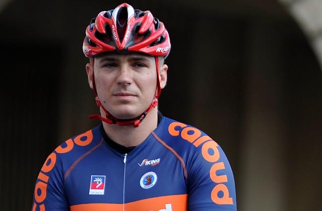 Damian Zieliński, Kamil Kuczyński i Maciej Bielecki z Piasta Netto Szczecin uzyskali kwalifikację olimpijską w pierwszym dniu Mistrzostw Świata w kolarstwie torowym w Melbourne.