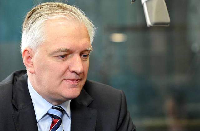 Podpisy pod obywatelskim projektem ustawy, która ma zablokować reformę sądów, zbierać dziś będą politycy PSL.