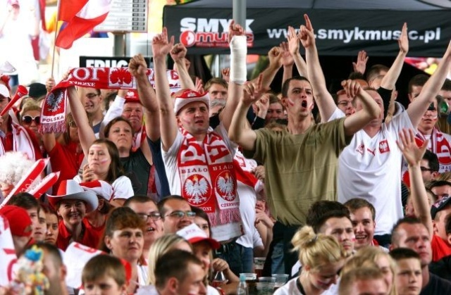 Piłkarska reprezentacja Polski zmierzy się w piątek w meczu towarzyskim z drużyną z RPA.