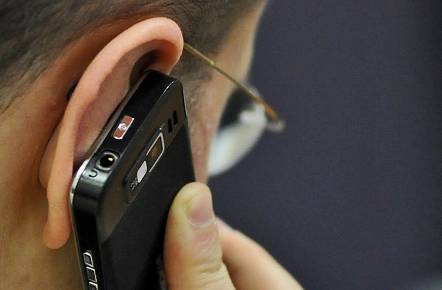 Pierwszy na świecie aparat całkowicie obsługiwany głosem stworzyła firma z Polski - informuje portal Gazeta.pl. To przełom dla osób niewidomych.