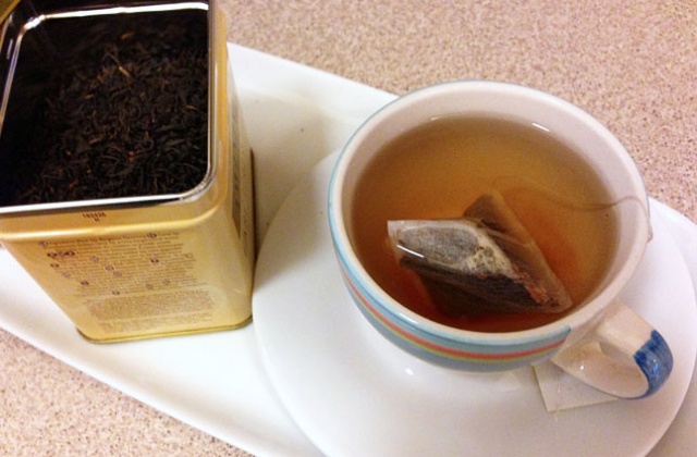 Herbaty nie uprawiamy, za to ją eksportujemy. Rocznie z naszego kraju wywożonych jest już 14 mln kg tej używki - podaje Dziennik Gazeta Prawna.