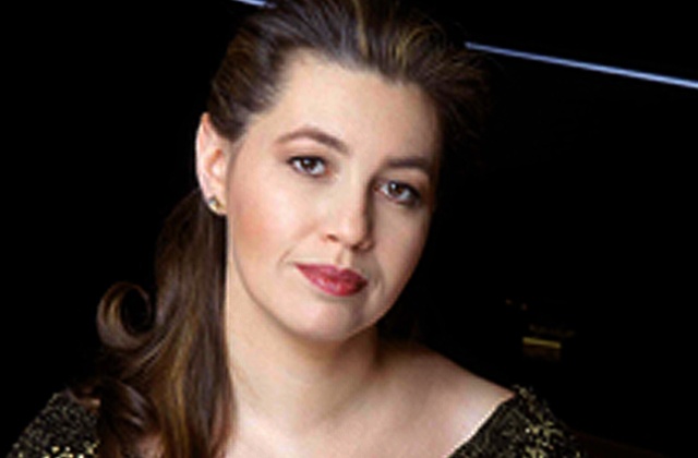 Lilya Zilberstein, jedna z najbardziej utalentowanych pianistek w Europie, wykona w piątek w szczecińskiej Filharmonii I koncert fortepianowy b-moll Piotra Czajkowskiego.