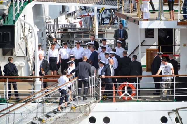 Prezydenci Polski i miasta Szczecin oficjalnie otworzyli tegoroczny finał The Tall Ships Races. Fot. Łukasz Szełemej [Radio Szczecin] Prezydent otworzył finał TTSR [ZDJĘCIA, WIDEO]