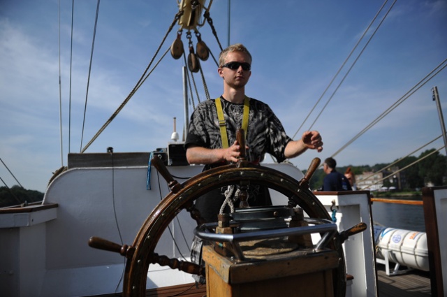 Żaglowce, które ścigały się w regatach The Tall Ships Races, opuściły Szczecin. Fot. Łukasz Szełemej [Radio Szczecin] Finał finału. Szczecin pożegnał flotyllę TTSR [NOWE, ZDJĘCIA, WIDEO, RELACJE]