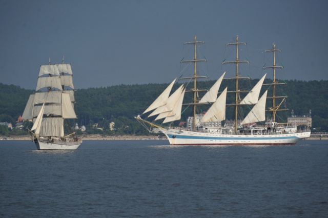 Parada żaglowców na Bałtyku to ostatni punkt tegorocznego finału regat The Tall Ships Races. Fot. Łukasz Szełemej [Radio Szczecin] Wielki finał na pełnym morzu [ZDJĘCIA, WIDEO]