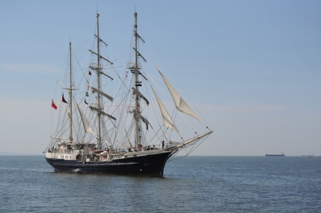 Parada żaglowców na Bałtyku to ostatni punkt tegorocznego finału regat The Tall Ships Races. Fot. Łukasz Szełemej [Radio Szczecin] Wielki finał na pełnym morzu [ZDJĘCIA, WIDEO]