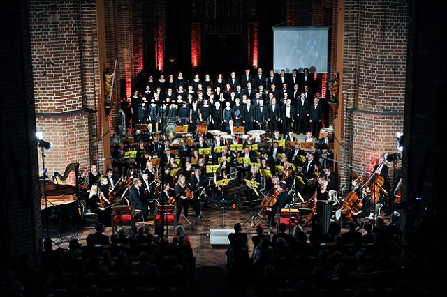 Koncert Sacrum Non Profanum w Katedrze. Fot. Łukasz Szełemej [Radio Szczecin] Krzysztof Penderecki. Jego dzieło „Powiało na mnie morze snów” zabrzmiało w Szczecinie [ZDJĘCIA]