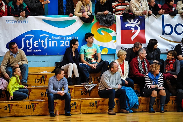 Piłkarki ręczne Pogoni Baltica Szczecin po świąteczno-noworocznej przerwie zwyciężyły 10:0 walkowerem Olimpię Beskid Nowy Sącz. Fot. Łukasz Szełemej [Radio Szczecin] Pogoń Baltica wygrywa walkowerem [ZDJĘCIA]