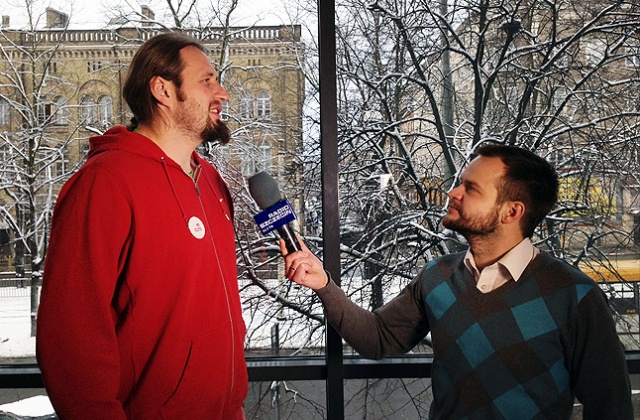 To chyba pierwszy taki przypadek w polskim sporcie - tak goście piątkowego benefisu Moniki Pyrek komentują jej decyzję o rozpoczęciu kariery prezenterki radiowej.