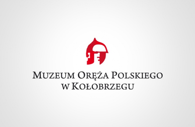 Mapnik i kompas należący do artylerzysty II wojny światowej światowej - to nowe eksponaty, jakie trafiły właśnie do Muzeum Oręża Polskiego w Kołobrzegu.