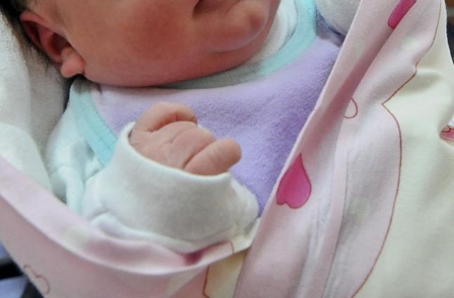 Jaś Kowalski, Adaś Nowak czy Stasiu Wiśniewski - takie zdrobnienia mogą już wkrótce pojawić się w dowodach osobistych. Rząd chce zliberalizować przepisy dotyczące nadawania imion dzieciom - donosi Rzeczpospolita.