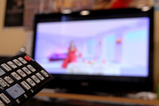 Jeden z największych na świecie producentów elektroniki - japoński Sharp chce sprzedać lub nawet zamknąć fabrykę pod Toruniem - informuje Rzeczpospolita.