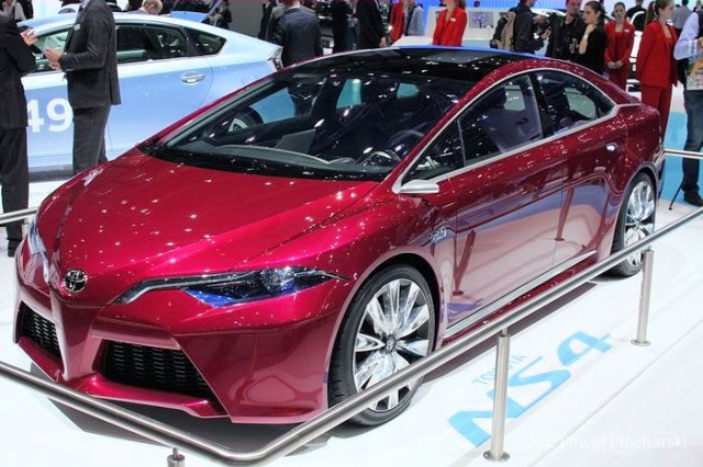 Przemysł motoryzacyjny w naszym kraju ma się nieźle - zdobywa nowe zamówienia, zatrudnia pracowników.