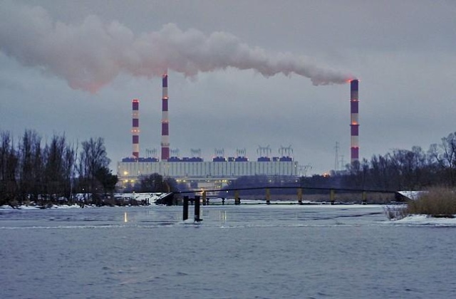 Wojewódzka Komisja Dialogu Społecznego stanie w obronie Zespołu Elektrowni Dolna Odra. Zaniepokojenie pracowników ZEDO budzą opóźnienia w publikacji nowej strategii Polskiej Grupy Energetycznej. To w tym dokumencie powinny znaleźć się zapisy o przyszłych inwestycjach w elektrowni.