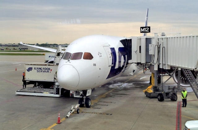 Polski Dreamliner wyleciał z lotniska w Chicago do Warszawy. To pierwszy międzynarodowy lot tej maszyny z amerykańskiego portu lotniczego Ohare do Europy.