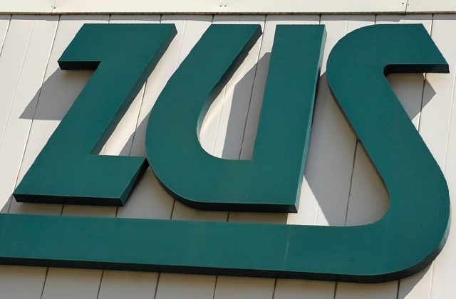 ZUS nie informuje przedsiębiorców, że ich zaległości można umorzyć na podstawie tzw. ustawy abolicyjnej - pisze o tym Rzeczpospolita.