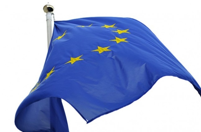 Parlament Europejski przegłosował rezolucję, w której poparł polityczny kompromis z rządami ws. unijnego budżetu na lata 2014-2020.