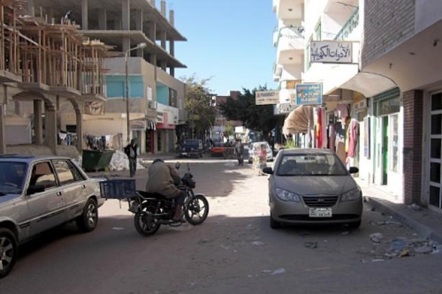 Mimo ostrzeżeń polskiego Ministerstwa Spraw Zagranicznych, nie rezygnujemy z wyjazdów do Egiptu. Od końca czerwca w stolicy kraju - Kairze jest niebezpiecznie. Resort radzi turystom zachować szczególną ostrożność.